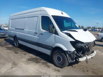  Salvage Mercedes-Benz Sprinter 2500