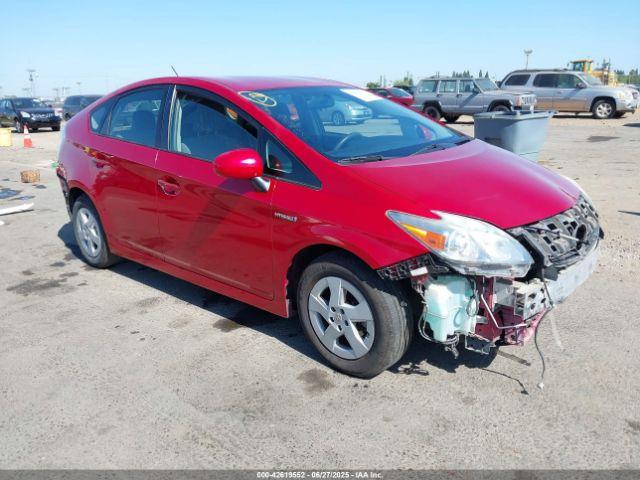  Salvage Toyota Prius