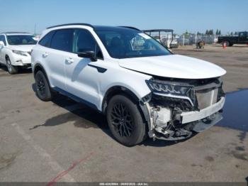  Salvage Kia Sorento