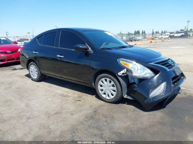  Salvage Nissan Versa