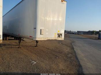  Salvage Strick Trailers Trailer