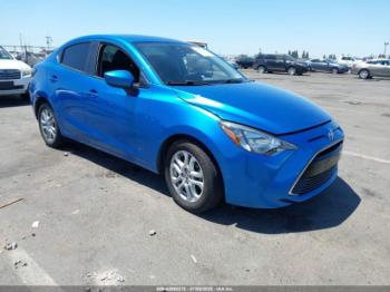  Salvage Toyota Yaris