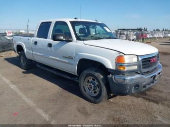  Salvage GMC Sierra 2500