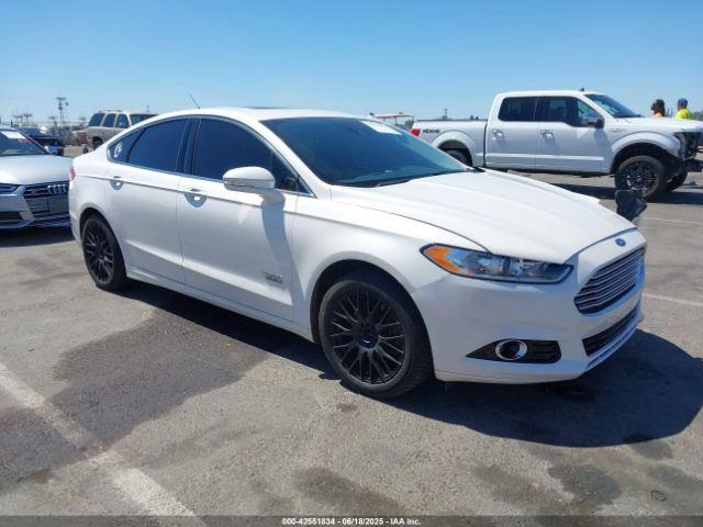  Salvage Ford Fusion