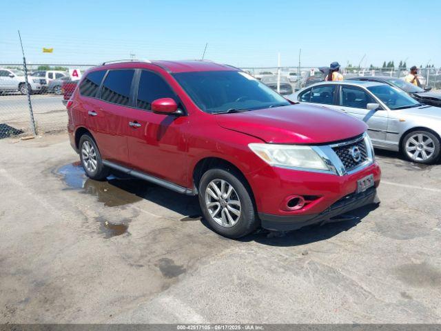  Salvage Nissan Pathfinder