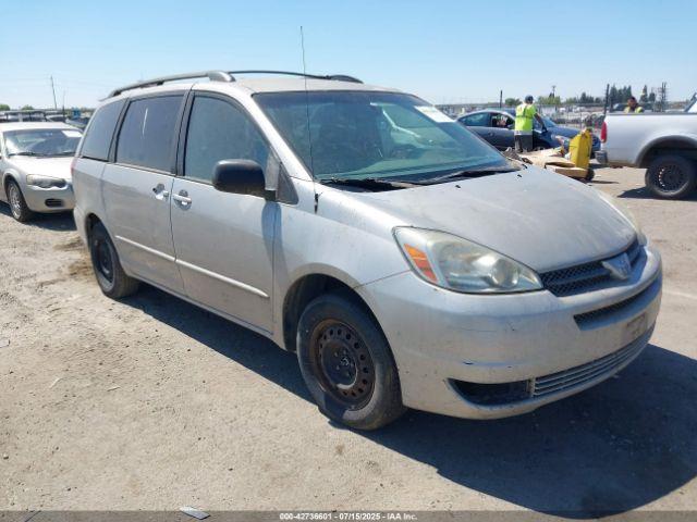  Salvage Toyota Sienna