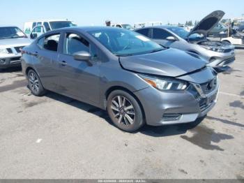  Salvage Nissan Versa