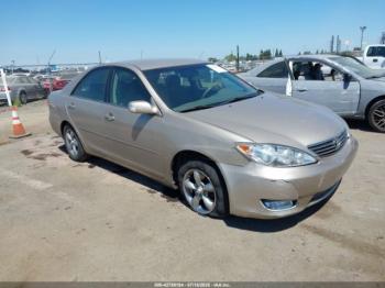  Salvage Toyota Camry