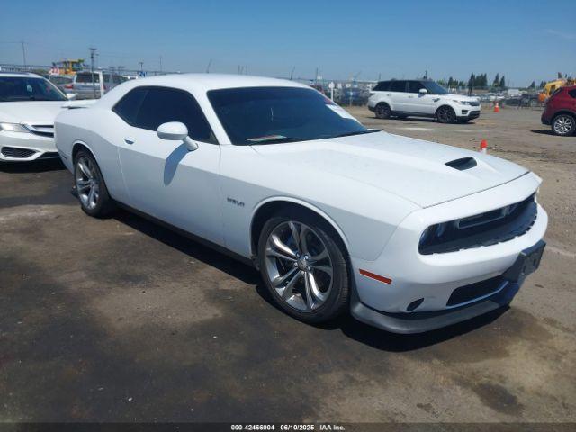  Salvage Dodge Challenger