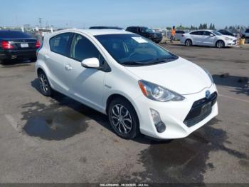  Salvage Toyota Prius c