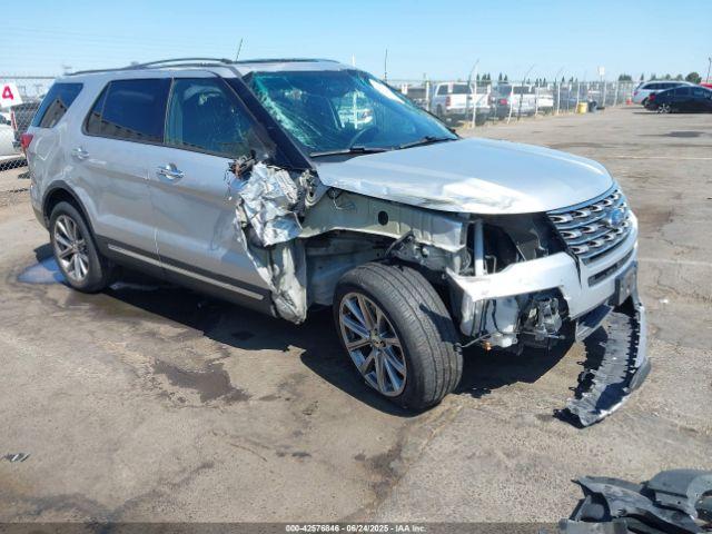  Salvage Ford Explorer