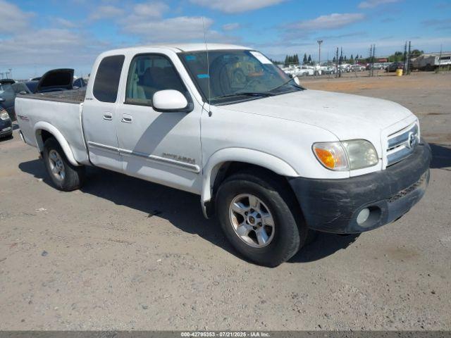  Salvage Toyota Tundra