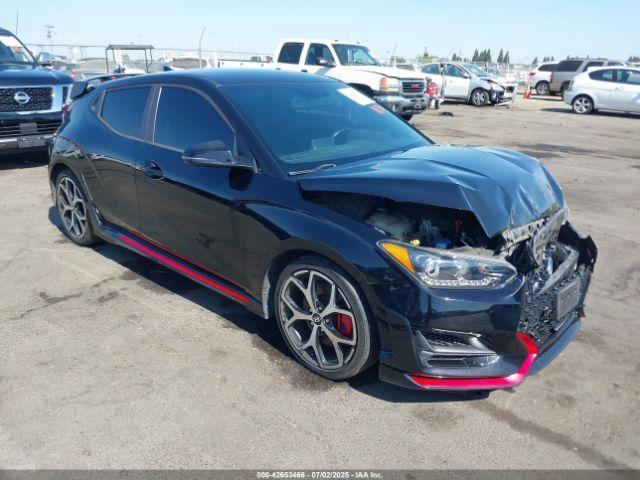  Salvage Hyundai VELOSTER