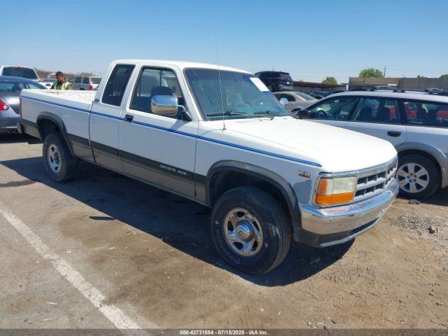  Salvage Dodge Dakota