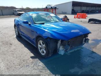  Salvage Ford Mustang