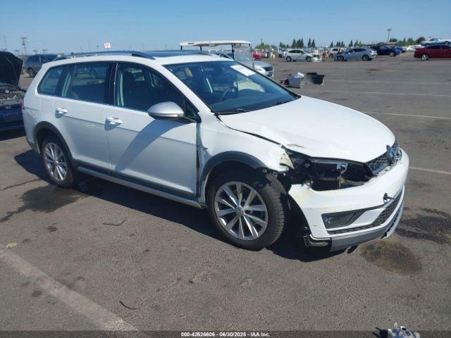  Salvage Volkswagen Golf