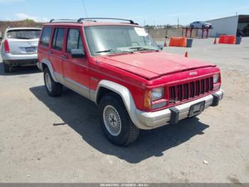  Salvage Jeep Cherokee