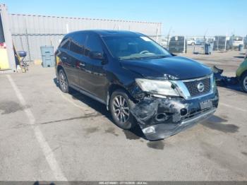  Salvage Nissan Pathfinder