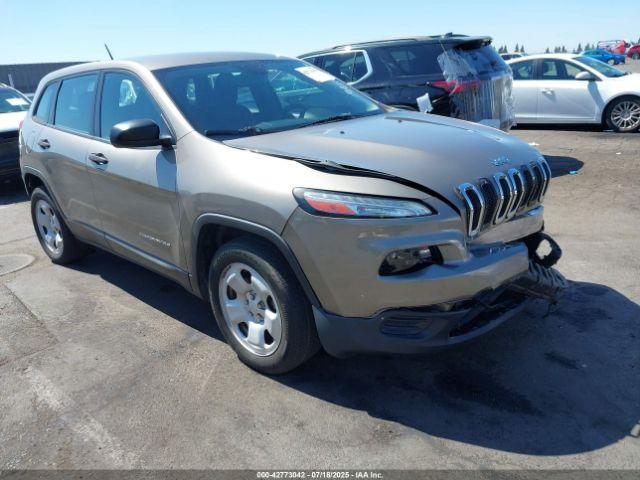  Salvage Jeep Cherokee