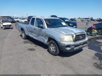  Salvage Toyota Tacoma