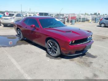  Salvage Dodge Challenger