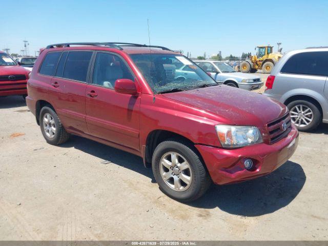  Salvage Toyota Highlander