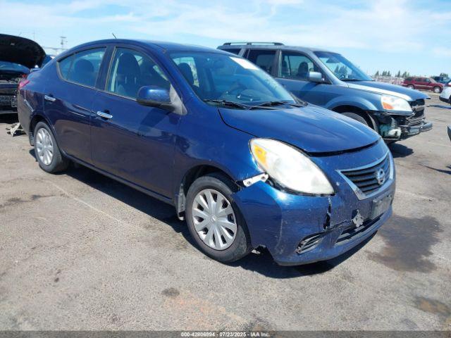  Salvage Nissan Versa