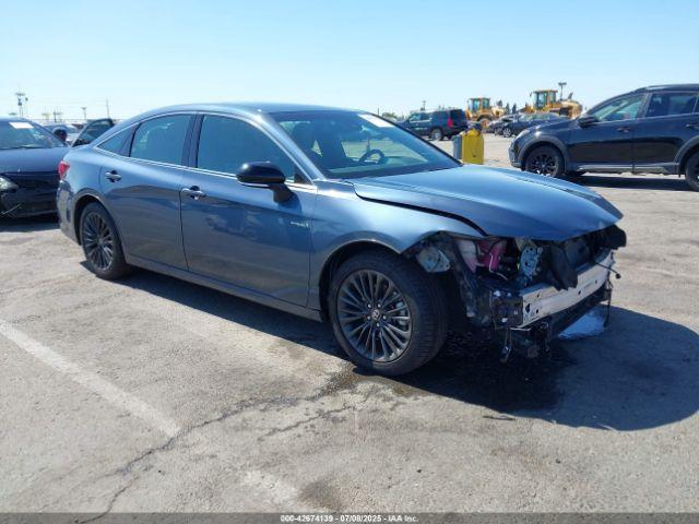  Salvage Toyota Avalon