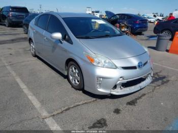  Salvage Toyota Prius