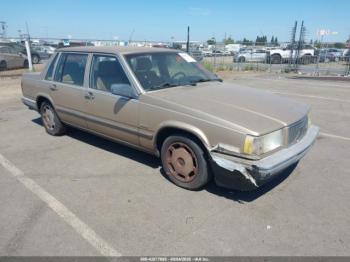  Salvage Volvo 740