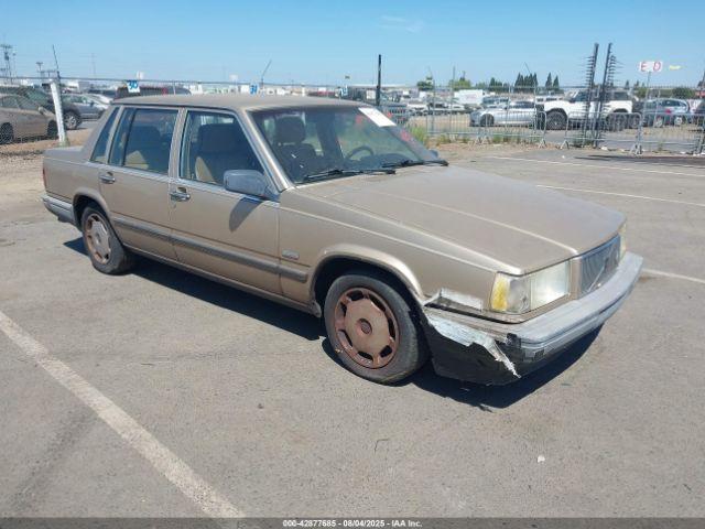  Salvage Volvo 740