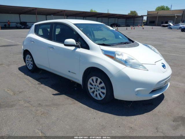  Salvage Nissan LEAF