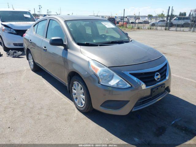  Salvage Nissan Versa