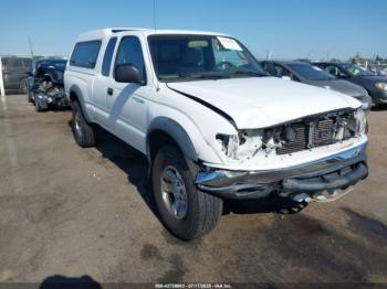  Salvage Toyota Tacoma