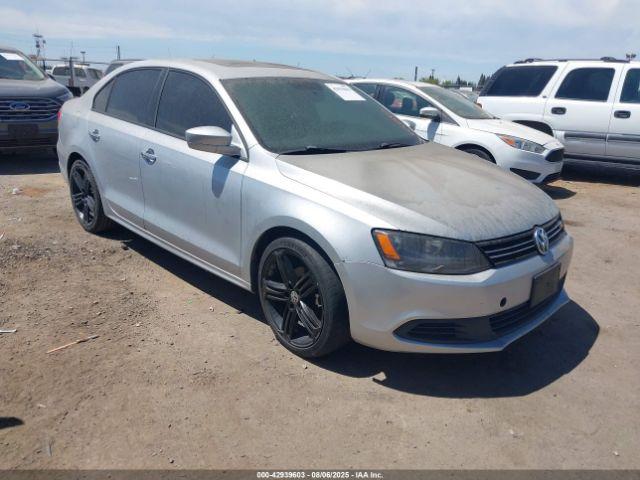  Salvage Volkswagen Jetta