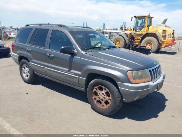  Salvage Jeep Grand Cherokee