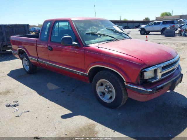  Salvage Chevrolet S-10