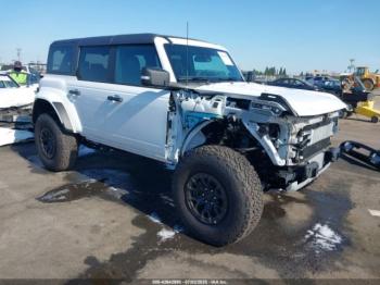  Salvage Ford Bronco