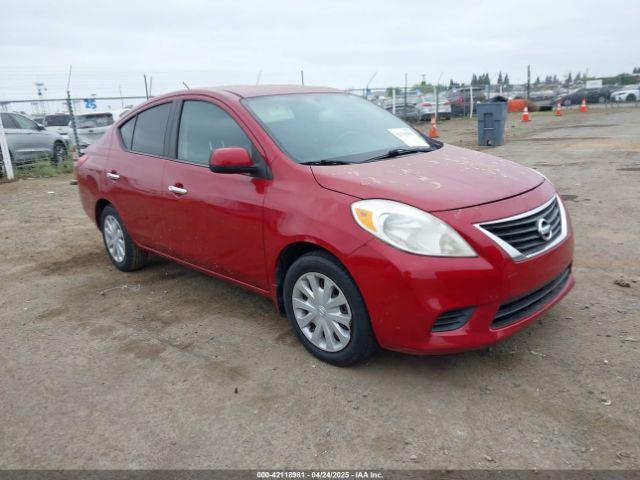 Salvage Nissan Versa