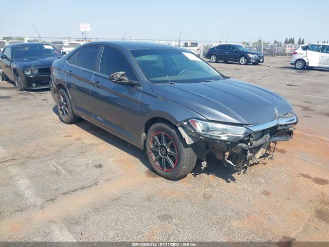  Salvage Volkswagen Jetta