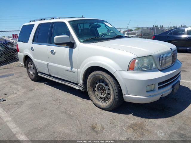  Salvage Lincoln Navigator