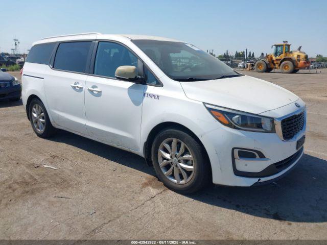  Salvage Kia Sedona