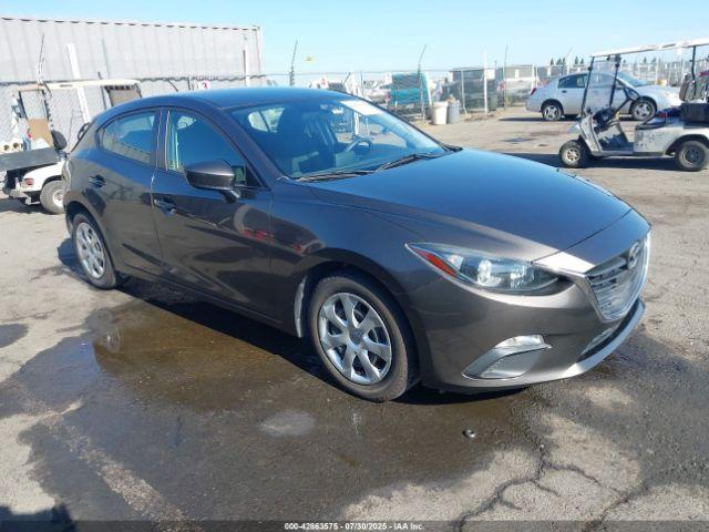  Salvage Mazda Mazda3