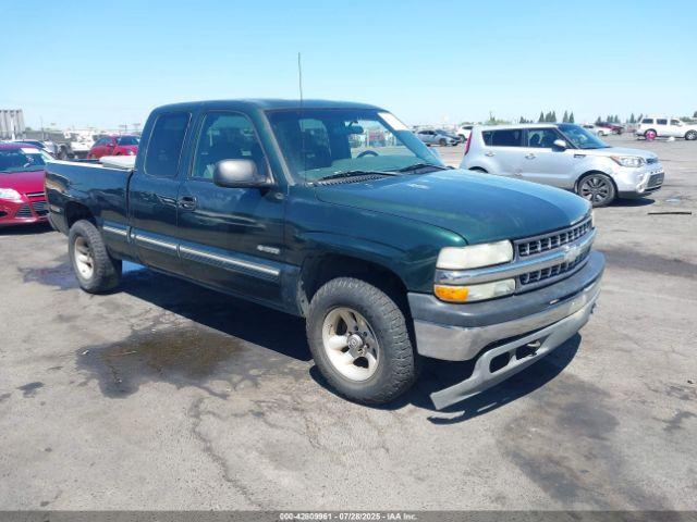  Salvage Chevrolet Silverado 1500