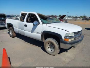  Salvage Chevrolet Silverado 2500