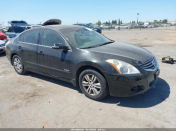  Salvage Nissan Altima