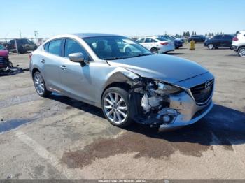  Salvage Mazda Mazda3