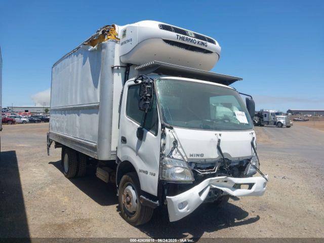  Salvage Hino 195