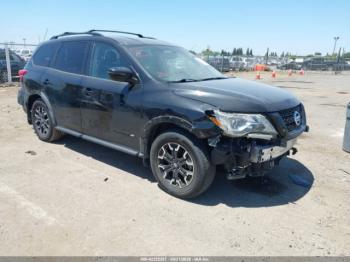  Salvage Nissan Pathfinder