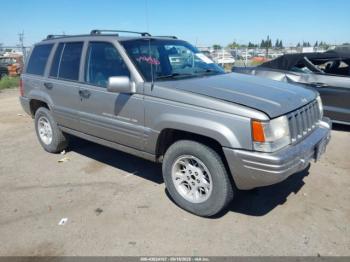  Salvage Jeep Grand Cherokee
